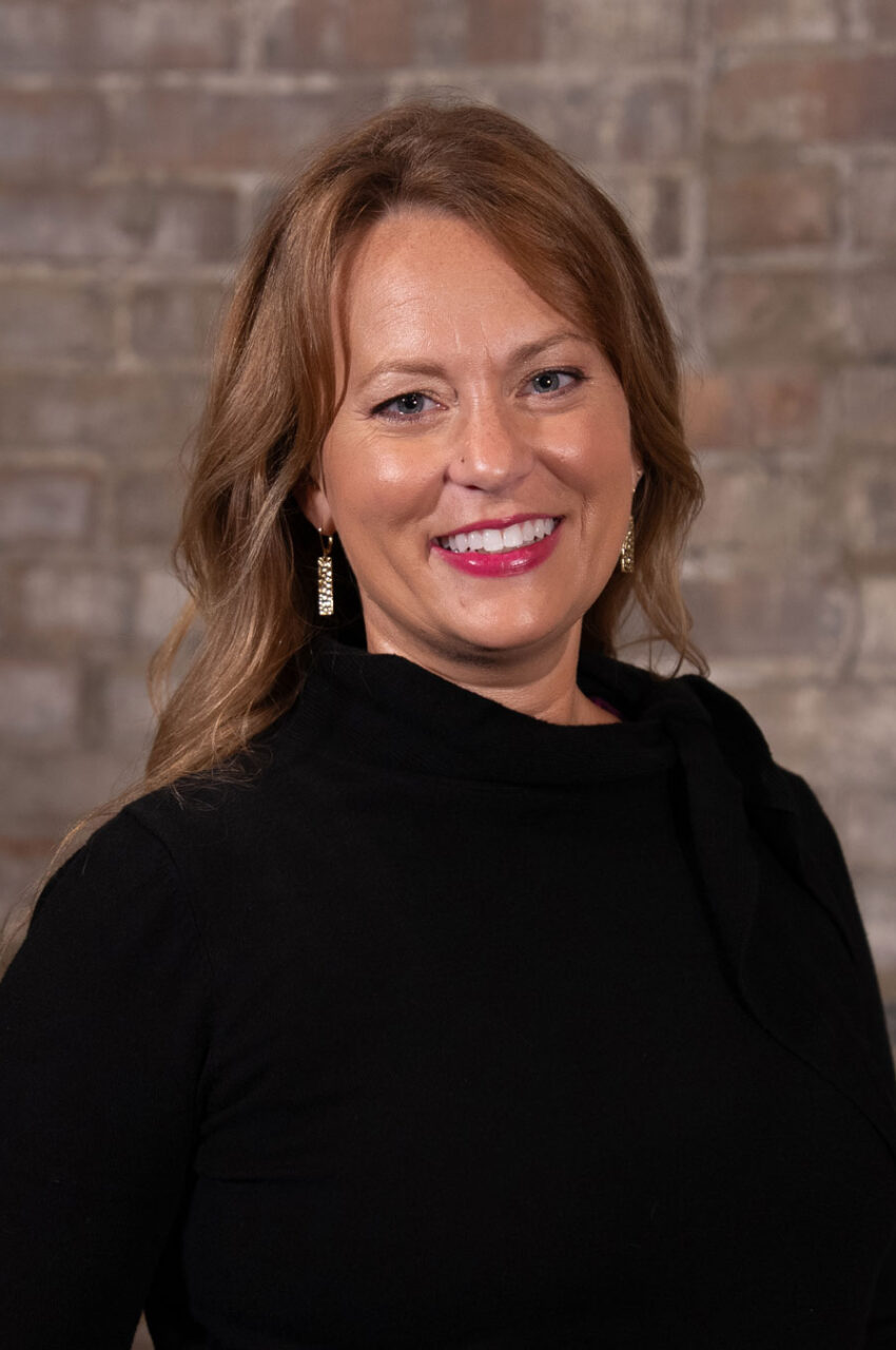 https://bartha.com/wp-content/uploads/2026/09/team-SarahJoy-850x1280.jpg